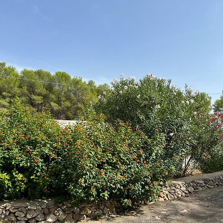 Casette Masseria La Camardia Sava Bagian luar foto