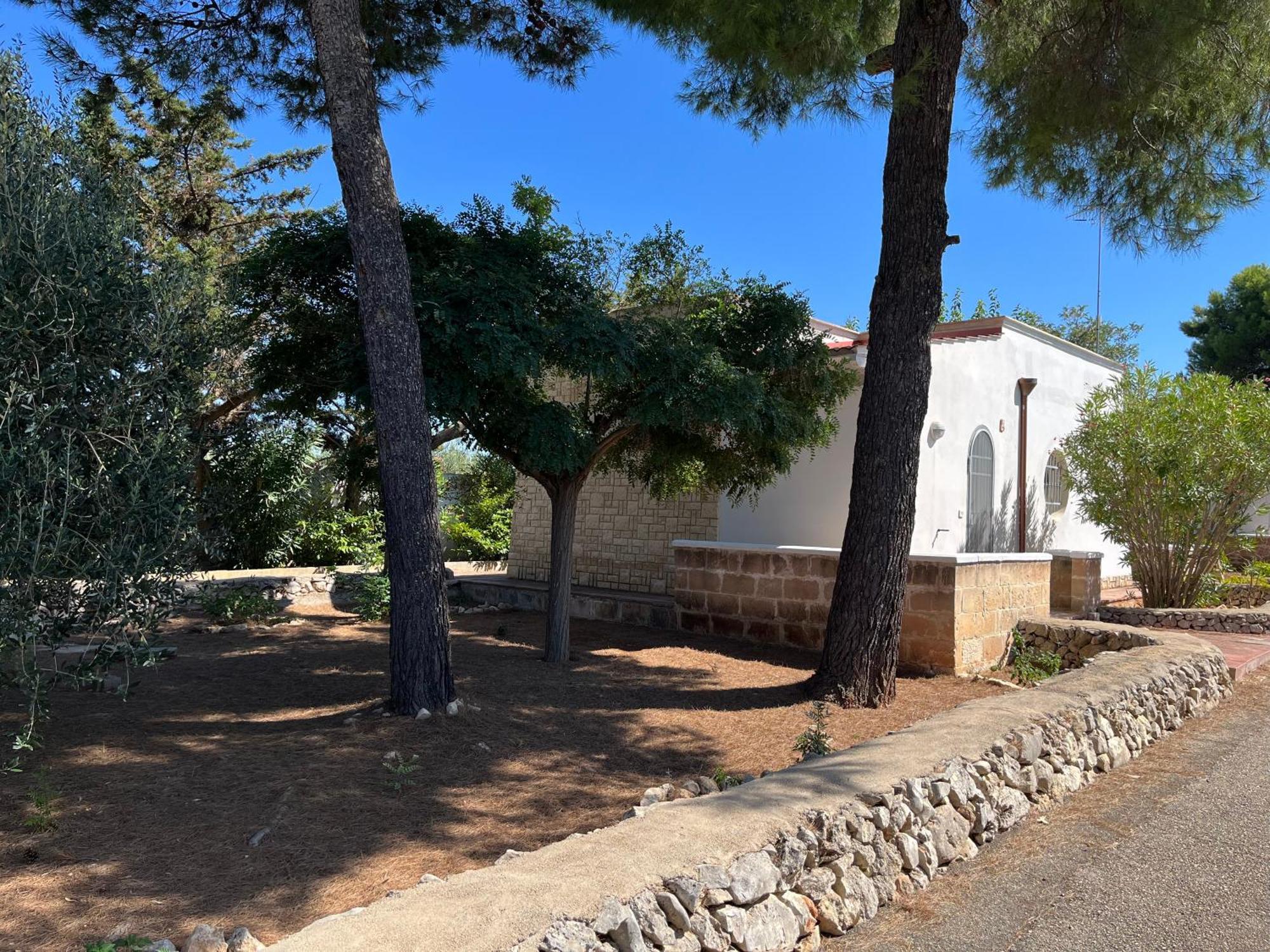 Casette Masseria La Camardia Sava Bagian luar foto