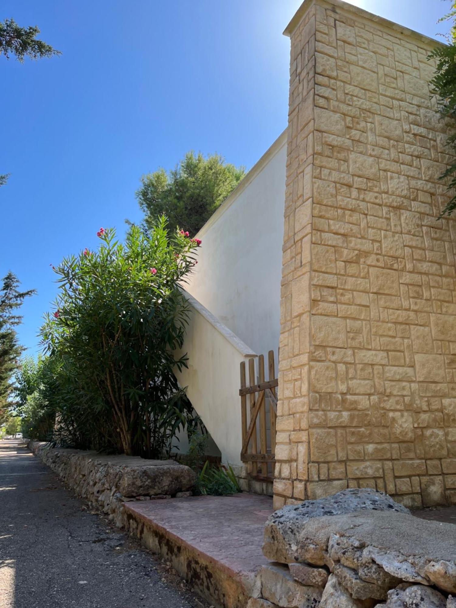Casette Masseria La Camardia Sava Bagian luar foto